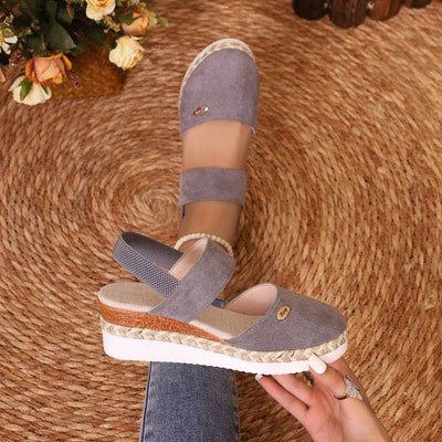 Antonia | Ortopediske sandaler med platå, ventilerende og avslappede.
