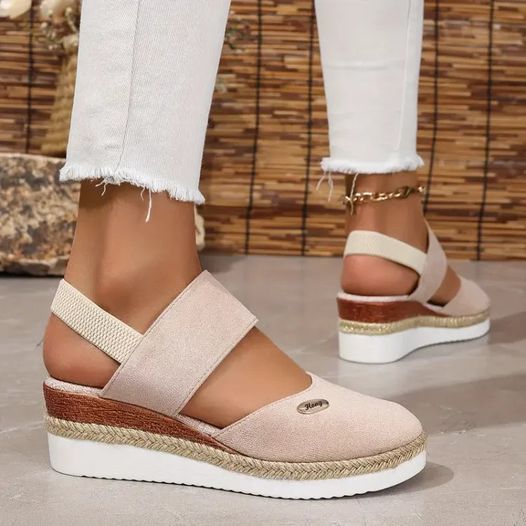 Antonia | Ortopediske sandaler med platå, ventilerende og avslappede.